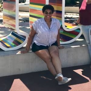 Meet your Posher, Angela